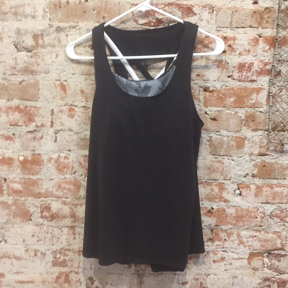 Workout tank top
